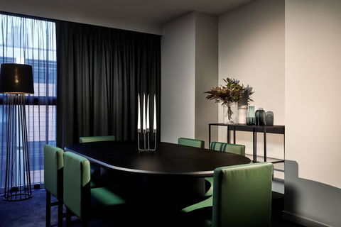 Midnight Hotel, Autograph Collection - Accommodation Newcastle 14