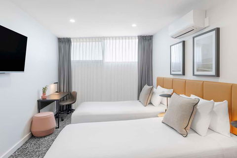 Punthill Essendon North - Accommodation Newcastle 7