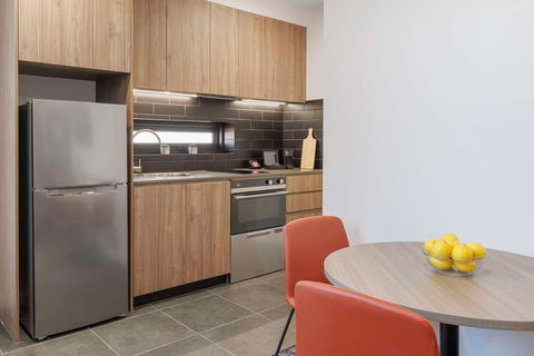 Punthill Essendon North - Accommodation Newcastle 14