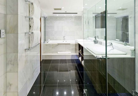Stamford Plaza Adelaide - Accommodation Newcastle 3
