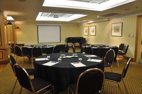 Stamford Plaza Adelaide - Accommodation Newcastle 7