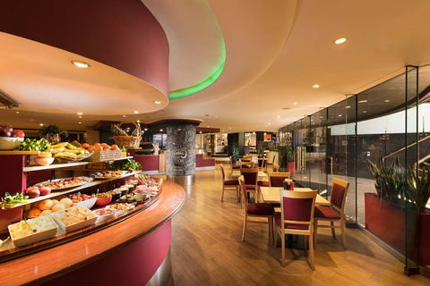 Stamford Plaza Adelaide - Accommodation Newcastle 9