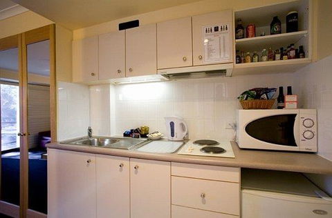 Capital Executive Apt Hotel Canberra - Accommodation Newcastle 9