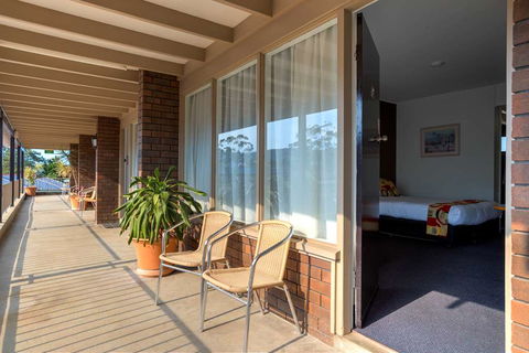 Best Western Zebra Motel - Accommodation Newcastle 3