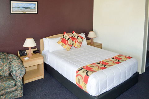Best Western Zebra Motel - Accommodation Newcastle 7
