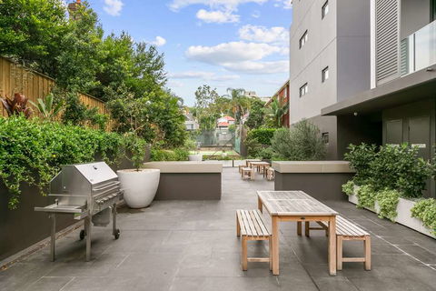 Good Life Suites - Accommodation Newcastle 1