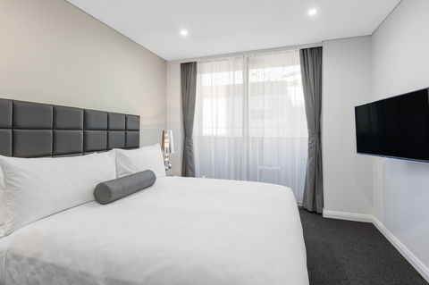 Meriton Serviced Apartments North Sydney - Accommodation Newcastle 3