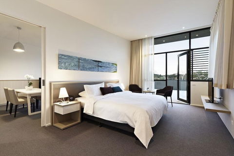 Quarters At Flinders Hotel - Accommodation Newcastle 8