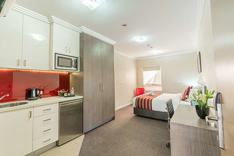 Best Western Plus Camperdown Suites - Accommodation Newcastle 17