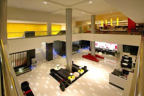 Mantra On View Hotel Surfers Paradise - Accommodation Newcastle 3