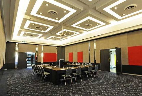 Mantra On View Hotel Surfers Paradise - Accommodation Newcastle 9