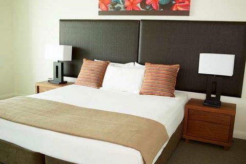 Mantra Sun City - Accommodation Newcastle 4
