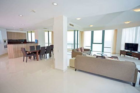 Mantra Sun City - Accommodation Newcastle 9