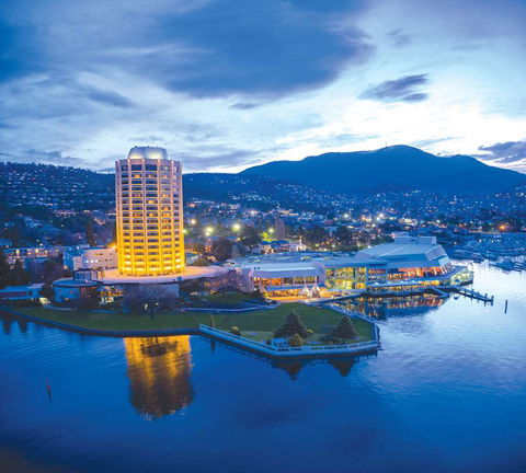 Wrest Point Hotel & Casino - Accommodation Newcastle 2