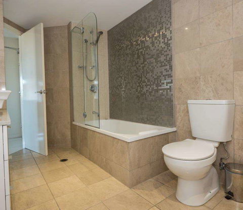 The Chermside Apartments - Accommodation Newcastle 3