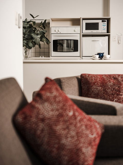 Salamanca Suites - Accommodation Newcastle 4