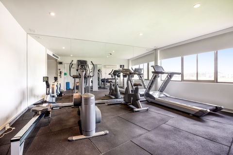 Holiday Inn Melbourne Airport - Accommodation Newcastle 14