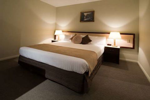 Mantra One Sandy Bay Road - Accommodation Newcastle 5