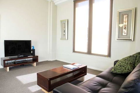 Mantra One Sandy Bay Road - Accommodation Newcastle 7