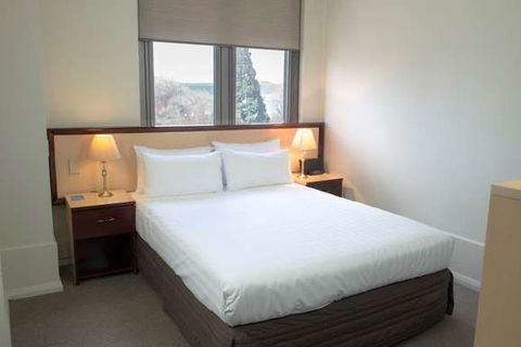 Mantra One Sandy Bay Road - Accommodation Newcastle 8