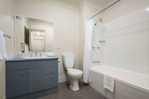 APX Apartments Parramatta - Accommodation Newcastle 6