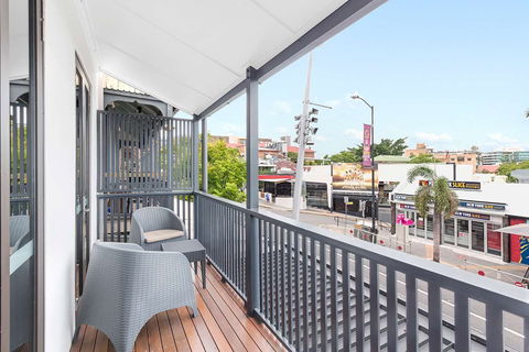 Gambaro Hotel - Accommodation Newcastle 17
