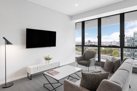 Meriton Suites Herschel Street, Brisbane - Accommodation Newcastle 12