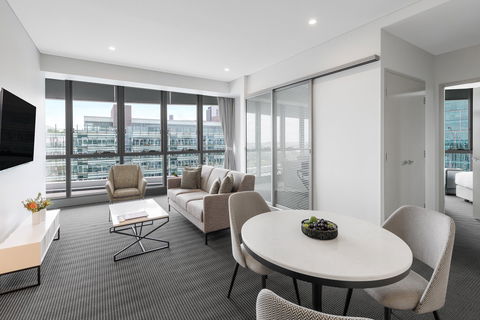 Meriton Suites Herschel Street, Brisbane - Accommodation Newcastle 14