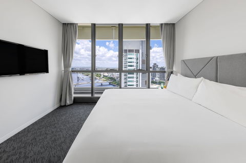 Meriton Suites Herschel Street, Brisbane - Accommodation Newcastle 15