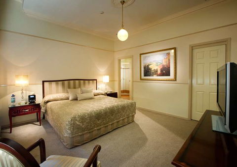 Royal Albert Hotel - Accommodation Newcastle 7