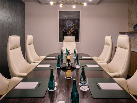 Moevenpick Hotel Hobart - Accommodation Newcastle 7