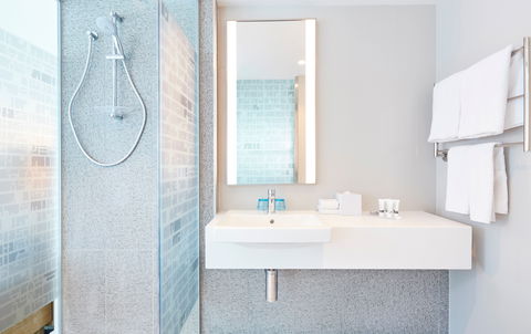Holiday Inn Express Adelaide City Centre - Accommodation Newcastle 8