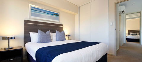 Hume Serviced Apartments - Accommodation Newcastle 8