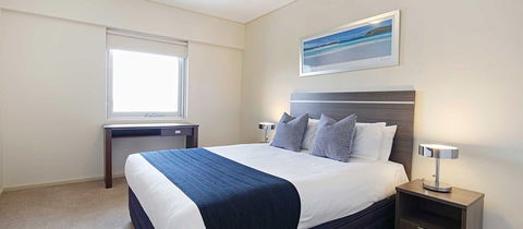 Hume Serviced Apartments - Accommodation Newcastle 10