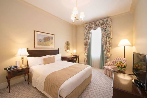 The Hotel Windsor - Accommodation Newcastle 5