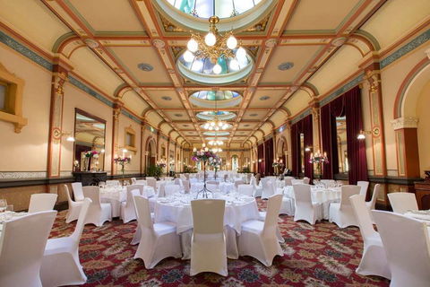 The Hotel Windsor - Accommodation Newcastle 16