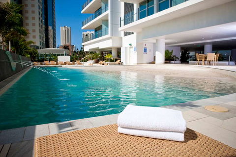 Wyndham Surfers Paradise Resort - Accommodation Newcastle 10