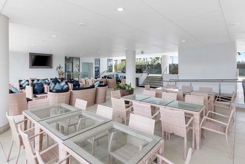 Wyndham Surfers Paradise Resort - Accommodation Newcastle 13