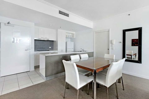 ULTIQA Freshwater Point Resort - Accommodation Newcastle 7