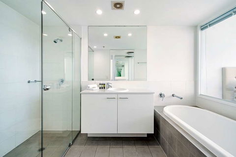 ULTIQA Freshwater Point Resort - Accommodation Newcastle 11