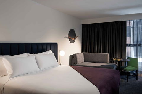 Midnight Hotel, Autograph Collection - Accommodation Newcastle 4