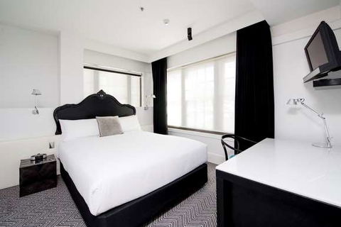 Peppers Gallery Hotel, Canberra - Accommodation Newcastle 4