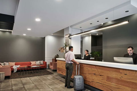Punthill Little Bourke - Accommodation Newcastle 1