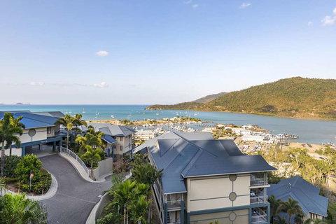 Club Wyndham Airlie Beach - Accommodation Newcastle 2