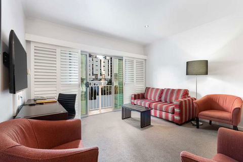 Alto Hotel On Bourke - Accommodation Newcastle 9