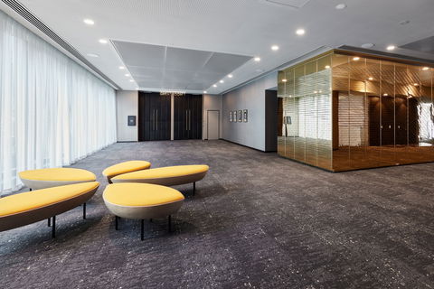 W Melbourne - Accommodation Newcastle 4