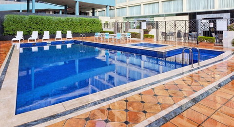 Bayview on the Park - Accommodation Newcastle 3