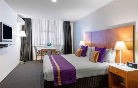 Park Regis Griffins Suites - Accommodation Newcastle 12
