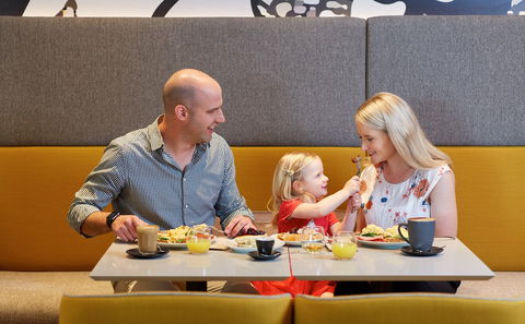 Holiday Inn Express Melbourne Southbank - Accommodation Newcastle 11