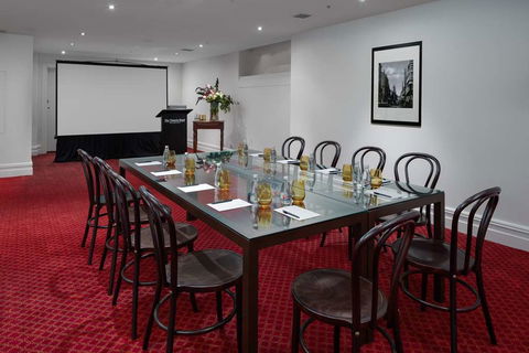 The Victoria Hotel Melbourne - Accommodation Newcastle 7